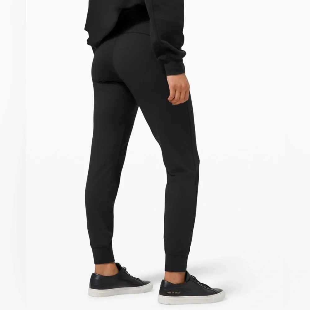Lululemon ready to rulu jogger size 2 - Picture 3 of 7